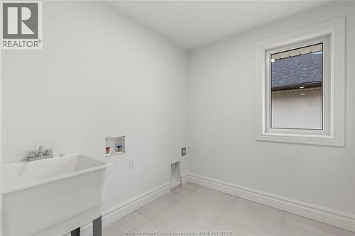 462 Marla Crescent, Lakeshore, ON - Indoor