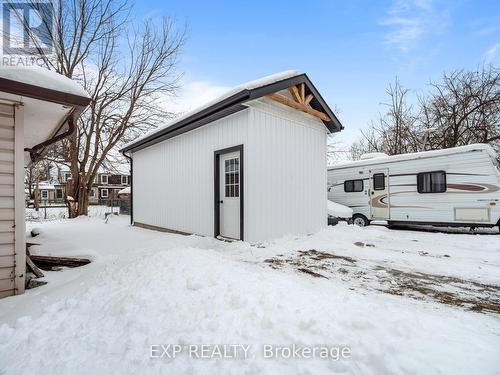 197 Lincoln Street, Welland (Lincoln/Crowland), ON - Outdoor With Exterior