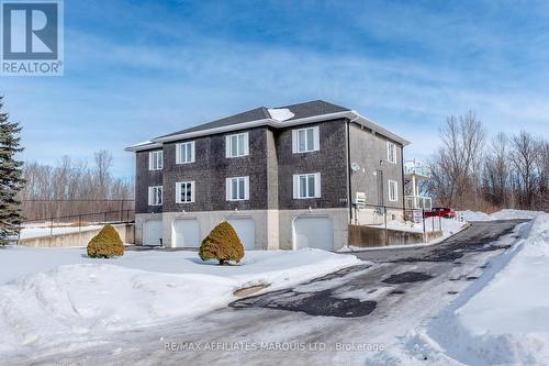 1133 Carleton Street, Cornwall, ON - Outdoor