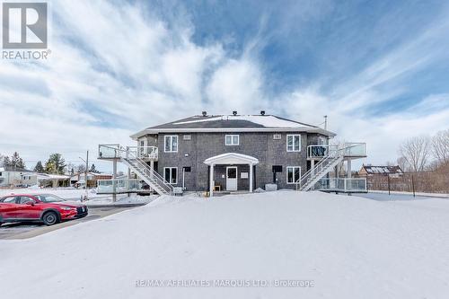 1133 Carleton Street, Cornwall, ON - Outdoor