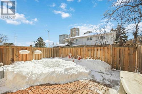 5 Remora Royal Way, Toronto, ON - Outdoor