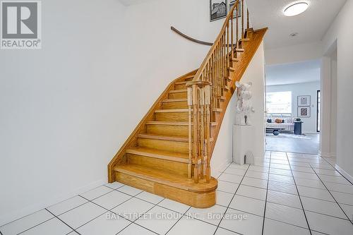 203 Roxanne Crescent, Toronto, ON - Indoor Photo Showing Other Room