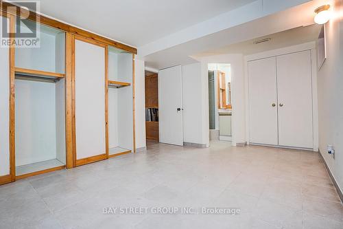 203 Roxanne Crescent, Toronto, ON - Indoor Photo Showing Other Room