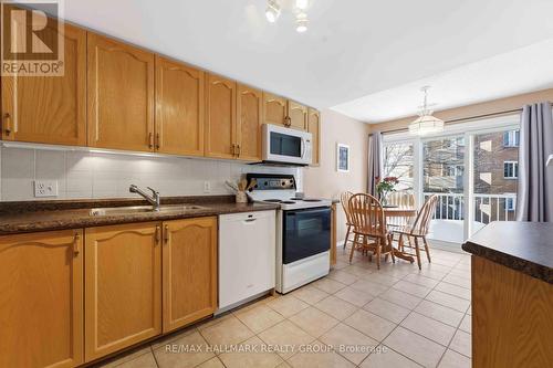 21 - 1660 Locksley Lane, Ottawa, ON - Indoor Photo Showing Kitchen