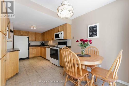 21 - 1660 Locksley Lane, Ottawa, ON - Indoor