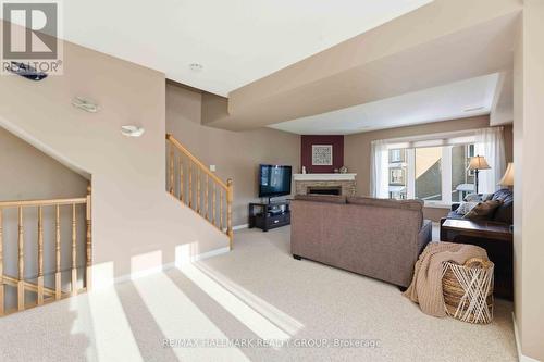 21 - 1660 Locksley Lane, Ottawa, ON - Indoor