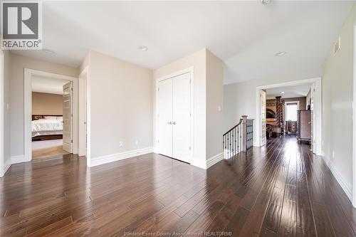 220 Selina, Lakeshore, ON - Indoor Photo Showing Other Room