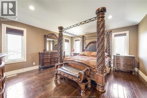 220 Selina, Lakeshore, ON - Indoor Photo Showing Bedroom