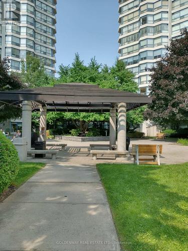 1012 - 7300 Yonge Street, Vaughan, ON - Outdoor With Facade