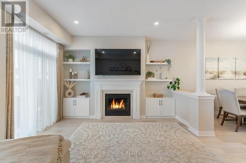 5 Millhouse Court, Vaughan, ON - Indoor With Fireplace