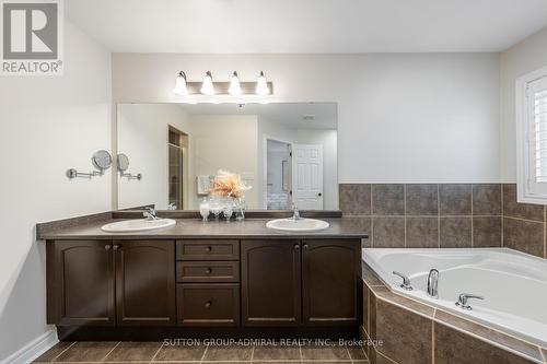 5 Millhouse Court, Vaughan, ON - Indoor Photo Showing Bathroom