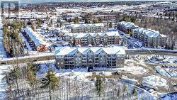 402 - 40 FERNDALE DRIVE S  Barrie, ON L4N 2L3