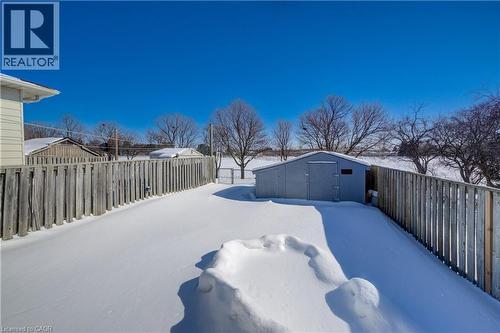 52 Uxbridge Crescent, Kitchener, ON - Outdoor