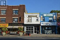 2392 BLOOR STREET W Toronto, ON M6S 1P5