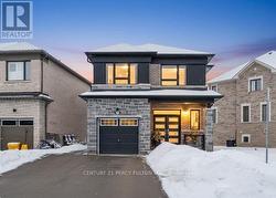 1453 MOCKINGBIRD SQUARE  Pickering, ON L1X 0N8