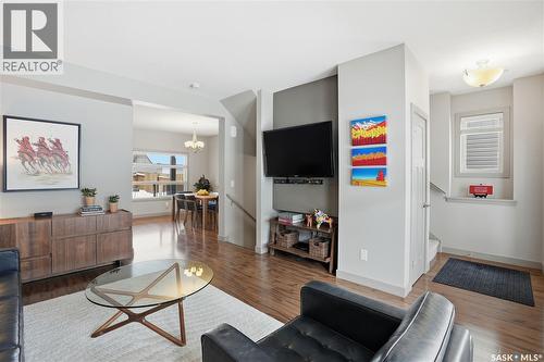 234 Maningas Bend, Saskatoon, SK - Indoor Photo Showing Living Room