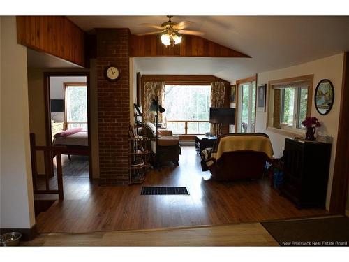 3075 Middle River Rd, Middle River, NB 