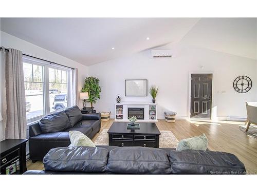 37 Berry Dr, Rusagonis, NB 