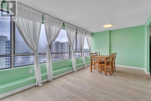 912 - 570 Proudfoot Lane, London North (North N), ON - Indoor
