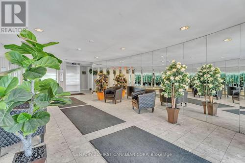 912 - 570 Proudfoot Lane, London North (North N), ON - Indoor Photo Showing Other Room