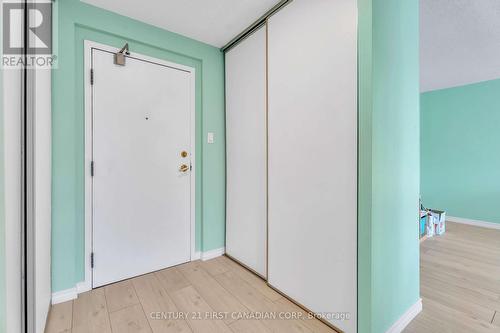 912 - 570 Proudfoot Lane, London North (North N), ON - Indoor