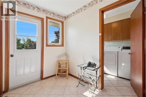 27 Peel St E, Alma, ON - Indoor Photo Showing Laundry Room
