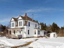 5 Feltzen South Road  Bayport, NS B0J 2X0