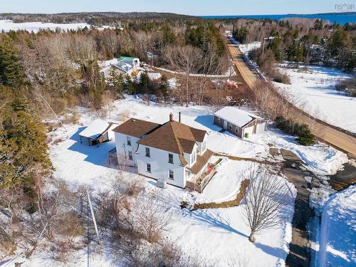 5 Feltzen South Road, Bayport, NS 