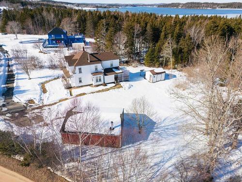5 Feltzen South Road, Bayport, NS 