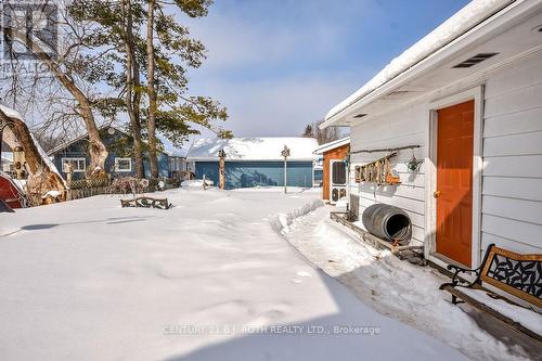 22 Sheppard Street, Severn, ON - Outdoor