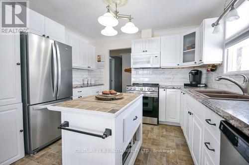 22 Sheppard Street, Severn, ON - Indoor Photo Showing Kitchen With Stainless Steel Kitchen With Double Sink