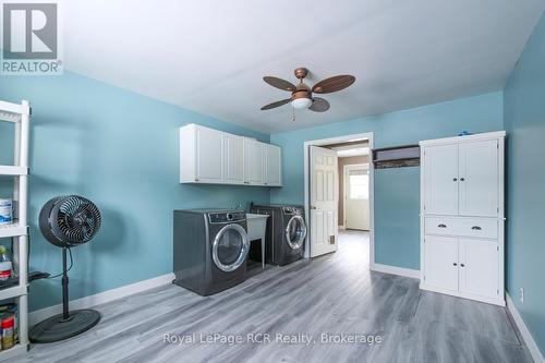 525 Augusta Street, Saugeen Shores, ON - Indoor Photo Showing Laundry Room