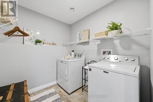 1040 Yankee Line, Selwyn, ON - Indoor Photo Showing Laundry Room