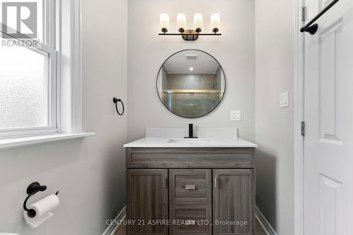 332 Alfred Street, Pembroke, ON - Indoor Photo Showing Bathroom