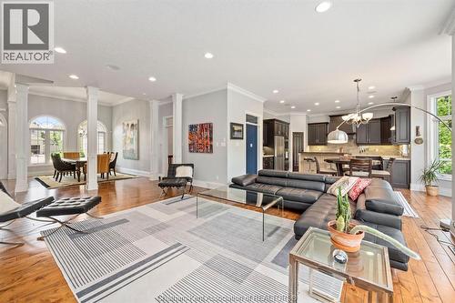 1465 Shore Road, London, ON - Indoor Photo Showing Living Room