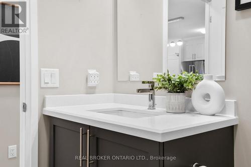 616 - 830 Megson Terrace, Milton, ON - Indoor Photo Showing Bathroom