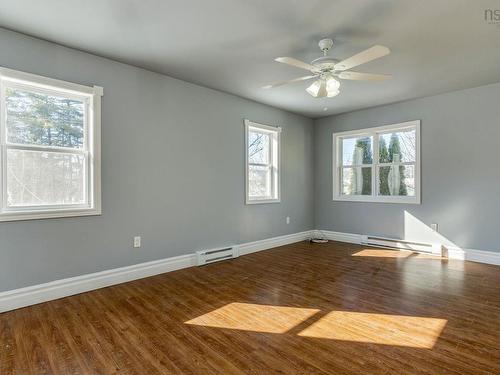 2 Oldham Rd, Enfield, NS 