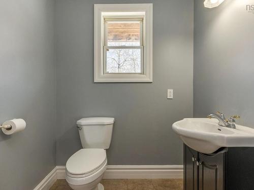 2 Oldham Rd, Enfield, NS 