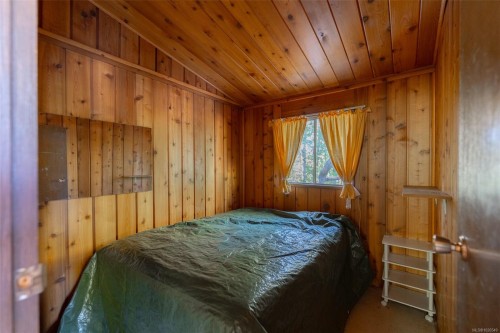 2740 Lakeview Rd, Qualicum Beach, BC 