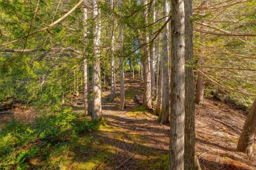 2740 Lakeview Rd, Qualicum Beach, BC 