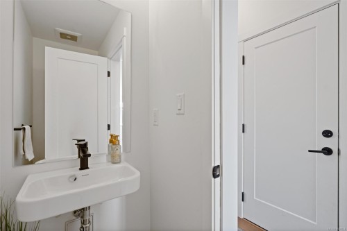 68-255 Caspian Dr, Colwood, BC 