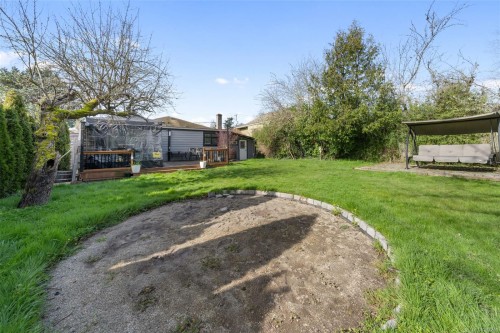 450 Obed Ave, Saanich, BC 