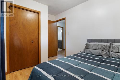 43 Middleton Street, Cambridge, ON - Indoor Photo Showing Bedroom