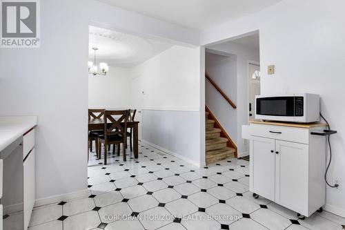 43 Middleton Street, Cambridge, ON - Indoor Photo Showing Other Room