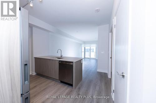 1710 - 430 Square One Drive, Mississauga, ON - Indoor