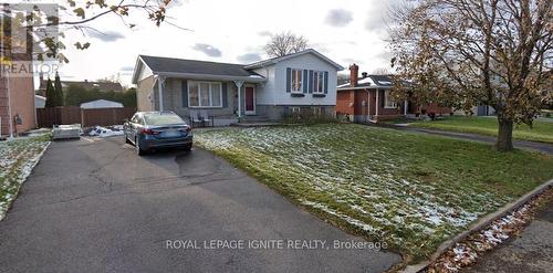810 Chelsea Crescent, Cornwall, ON - Outdoor With Facade