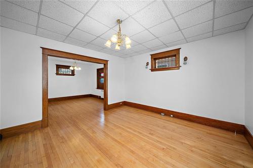 660 Machray Avenue, Winnipeg, MB - Indoor Photo Showing Other Room