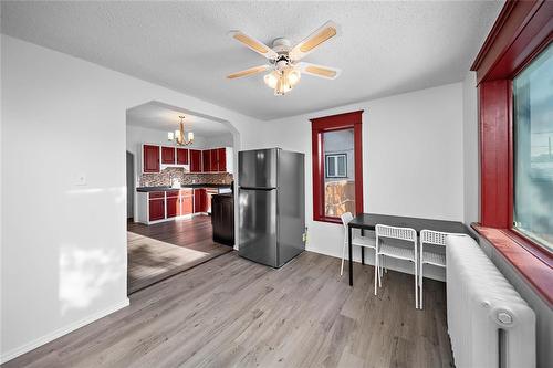 660 Machray Avenue, Winnipeg, MB - Indoor