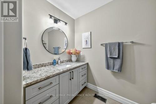 21 Brookfield Crescent, Quinte West (Murray Ward), ON - Indoor Photo Showing Bathroom