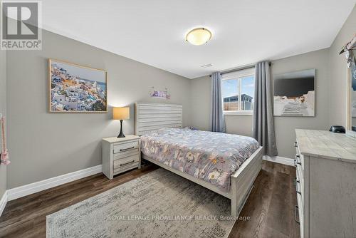 21 Brookfield Crescent, Quinte West (Murray Ward), ON - Indoor Photo Showing Bedroom
